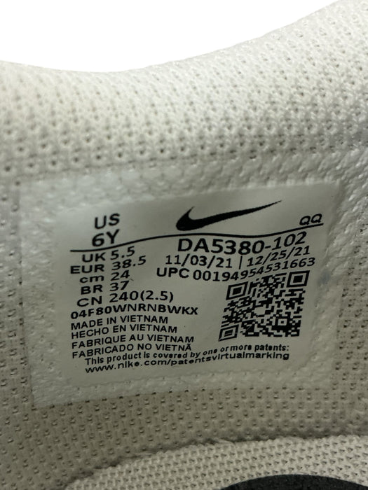 Tenis 6Y (NIKE)
