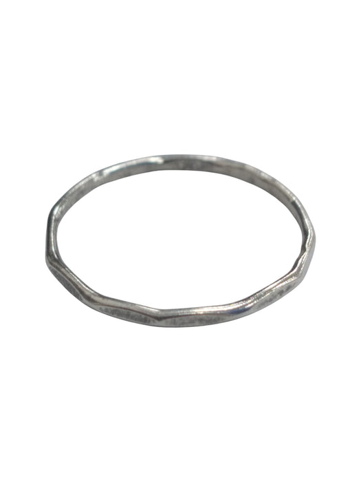 Anillo de plata