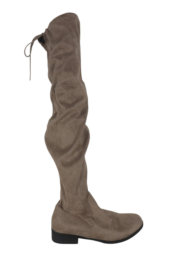 Botas 8.5 (CATHERINE MALANDRINO)