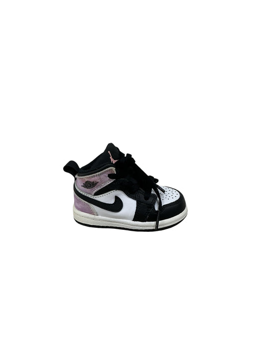 Tenis para bebé 4C (JORDAN)