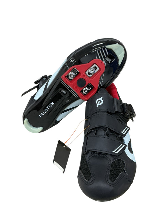 Tenis 39