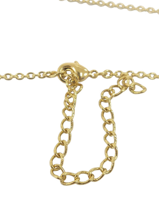 Collar y aretes de fantasía