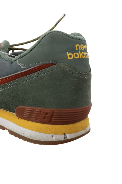 Tenis  (NEW BALANCE)