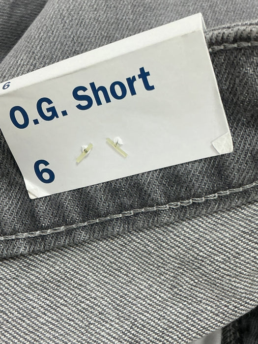 Short 6 (OLD NAVY)