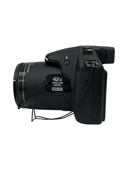 Camara (NIKON)