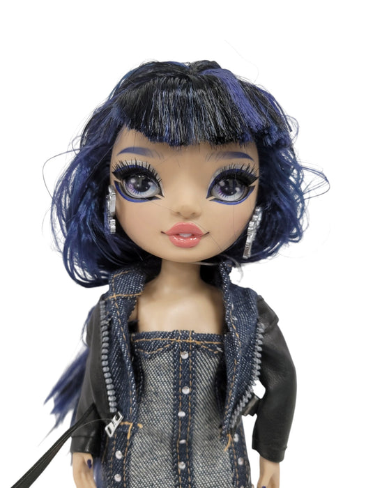 Kim Nguyen (MGA ENTERTAINMENT)