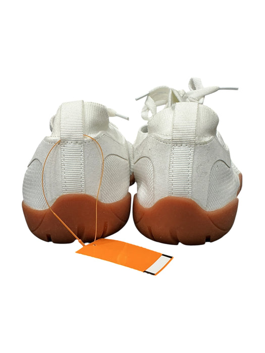 Tenis 8