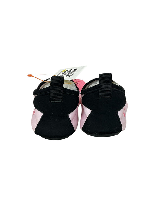 Zapatos de agua para niña