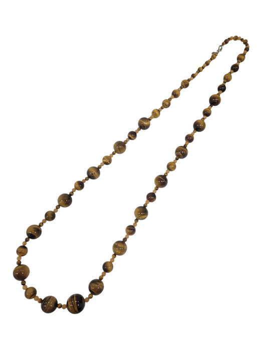 Cadena con broche de plata