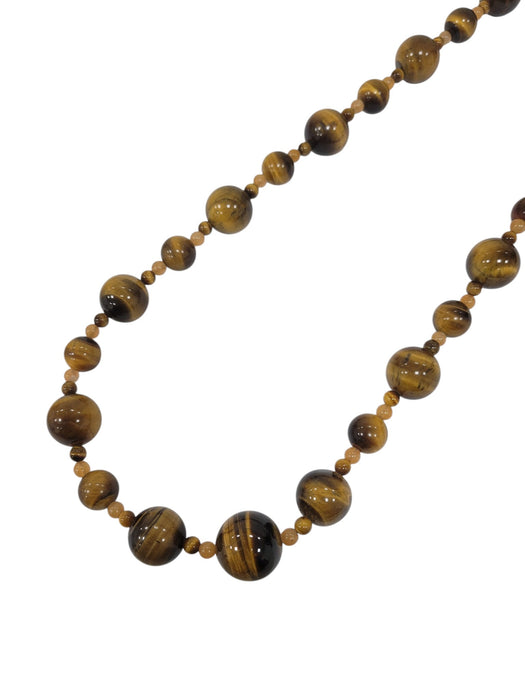 Cadena con broche de plata