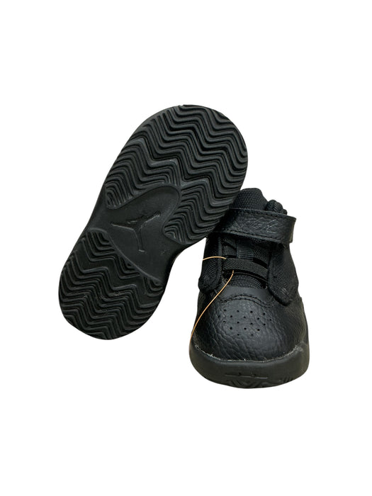 Tenis para bebé 6C (JORDAN)