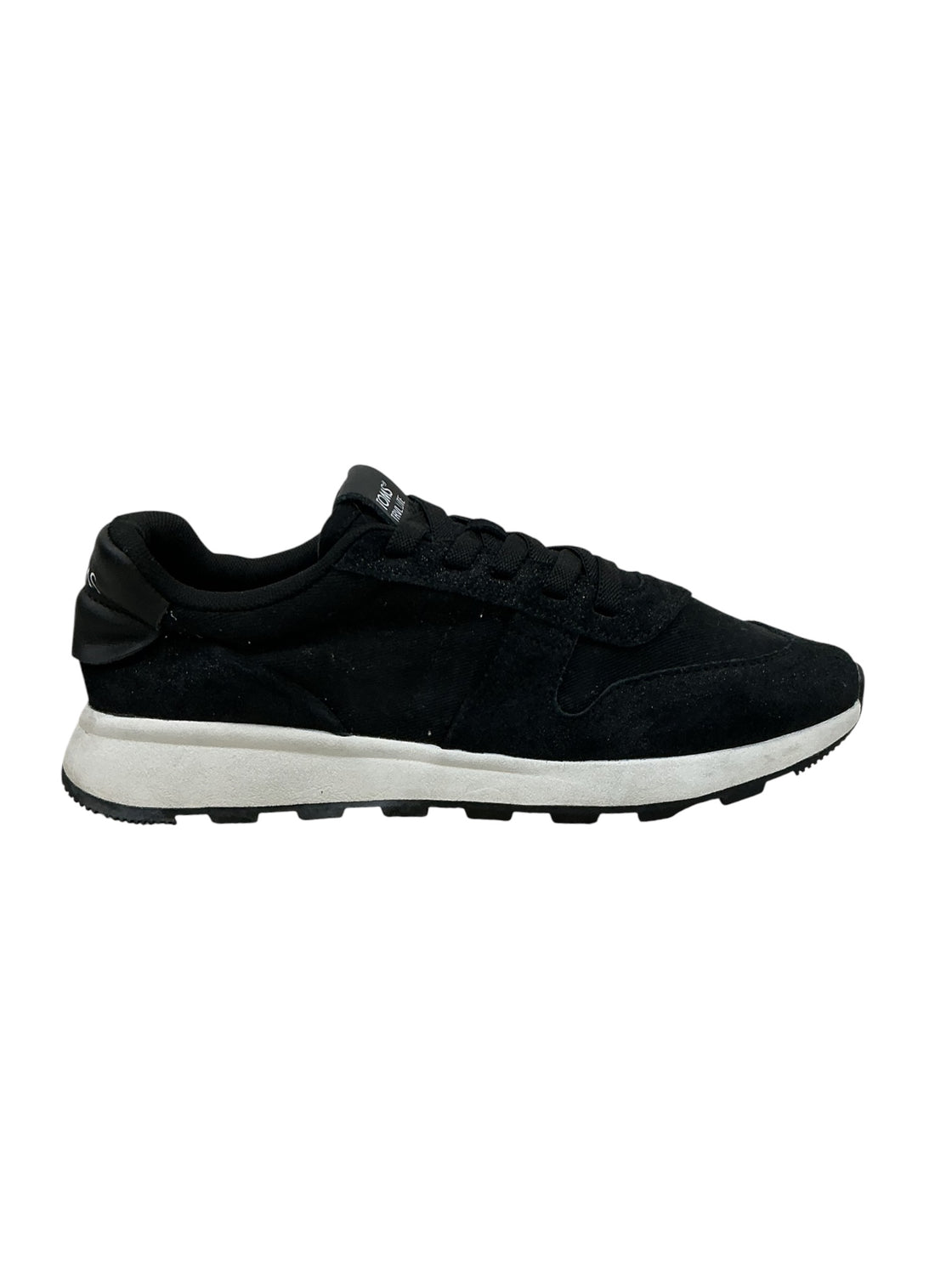 Tenis 8