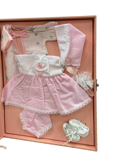Muñeca de porcelana (BETSY WETSY)