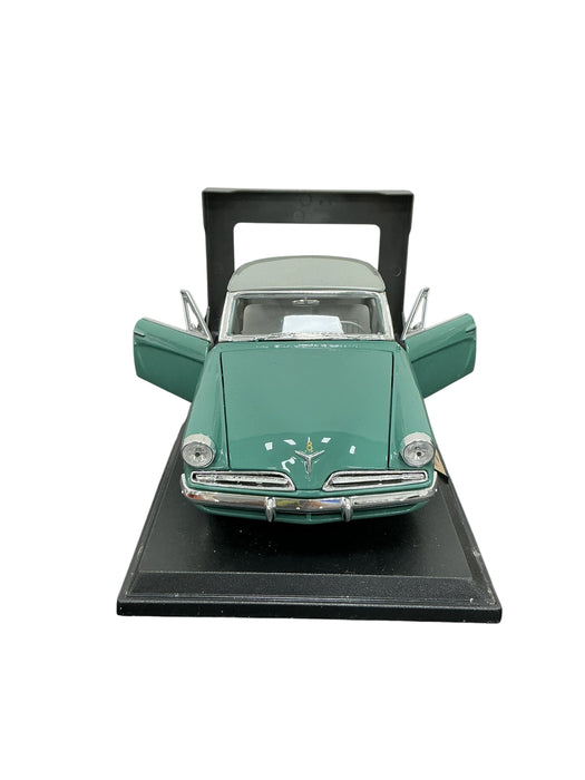 Studebaker 1953 (MAISTO)