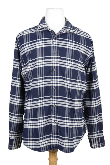 Camisa  XL (UNTUCKIT)