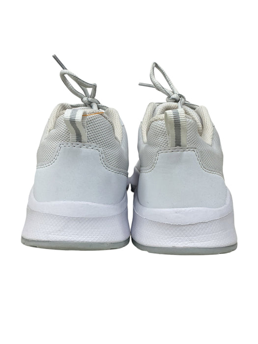 Tenis 7.5