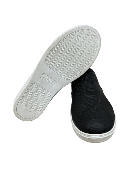 Tenis 8.5 (STQ)