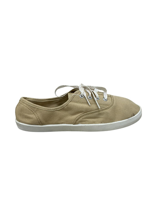 Tenis 8