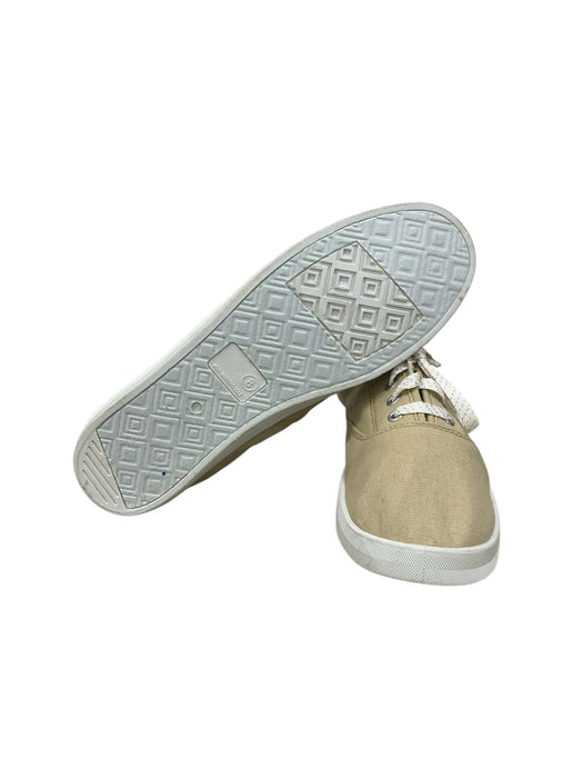 Tenis 8