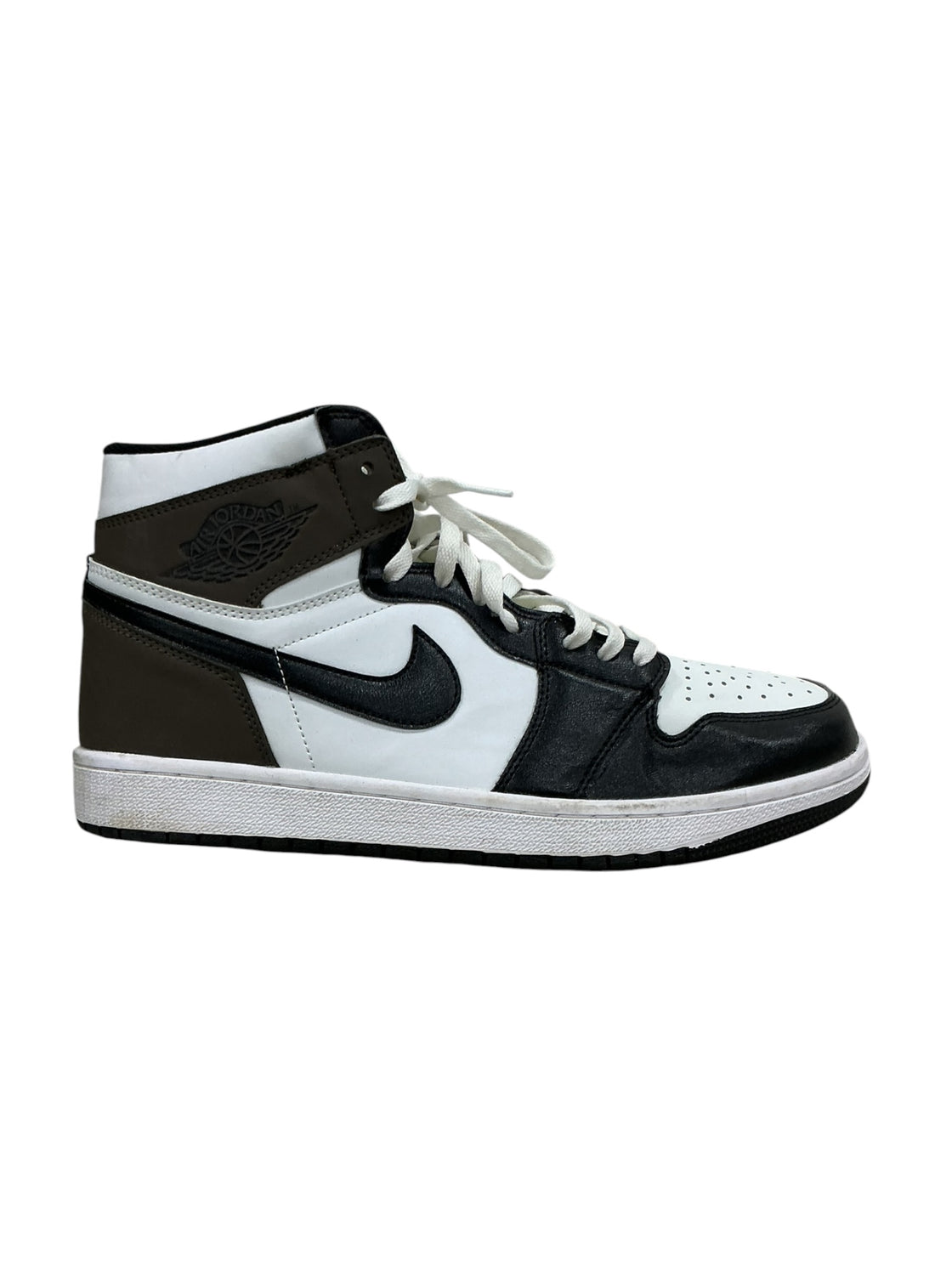 Tenis 11 (NIKE)
