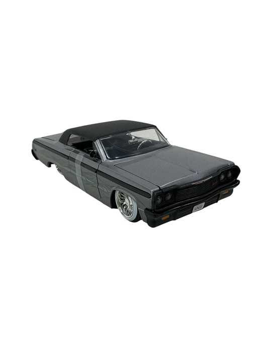 Chevrolet Impala 1964 (JADA TOYS) FALTA FOTO