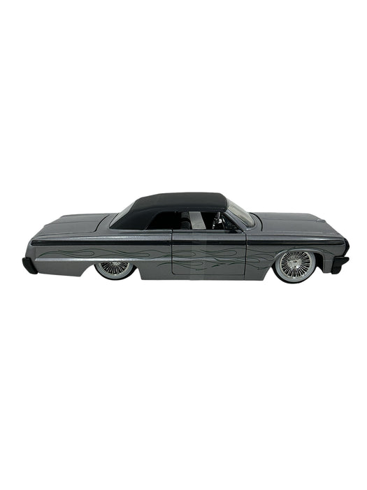 Chevrolet Impala 1964 (JADA TOYS) FALTA FOTO