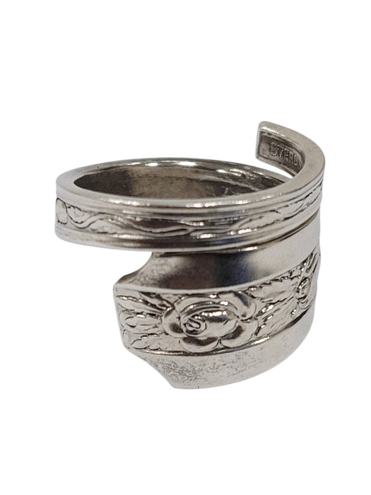 Anillo de plata
