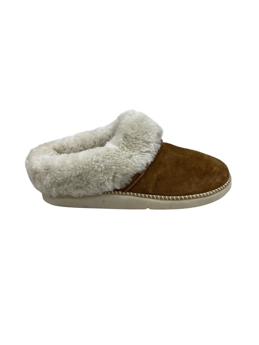 Pantuflas 11 (OLUKAI)