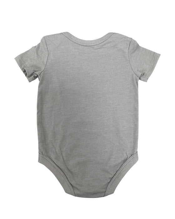 Set de bodys para bebé 9M (HURLEY)