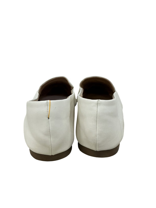 Zapato 8 (A NEW DAY)