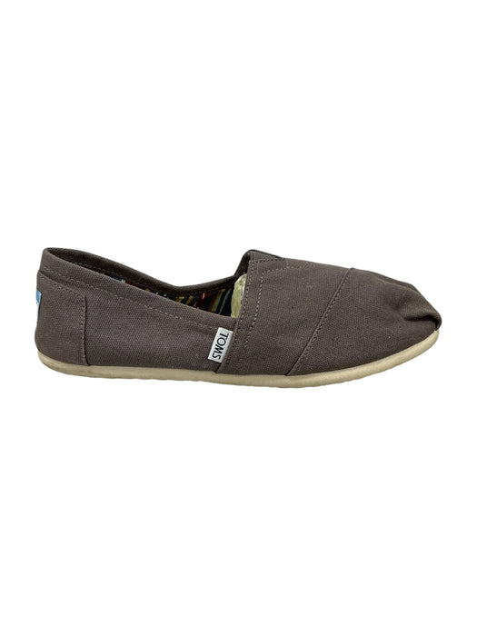 Zapato 8 (TOMS)