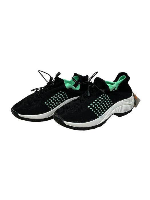 Tenis