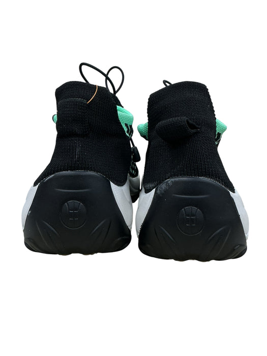 Tenis