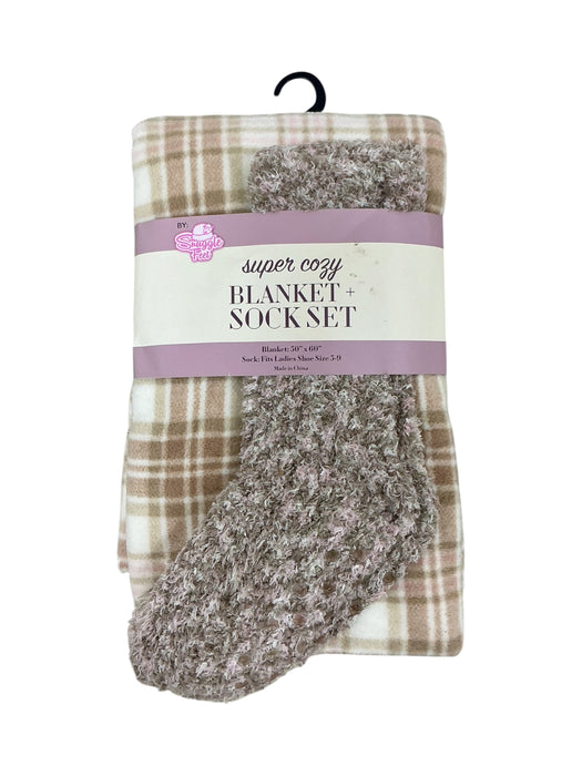 Set de Cobija y Calcetines (SNUGGLE TREES)
