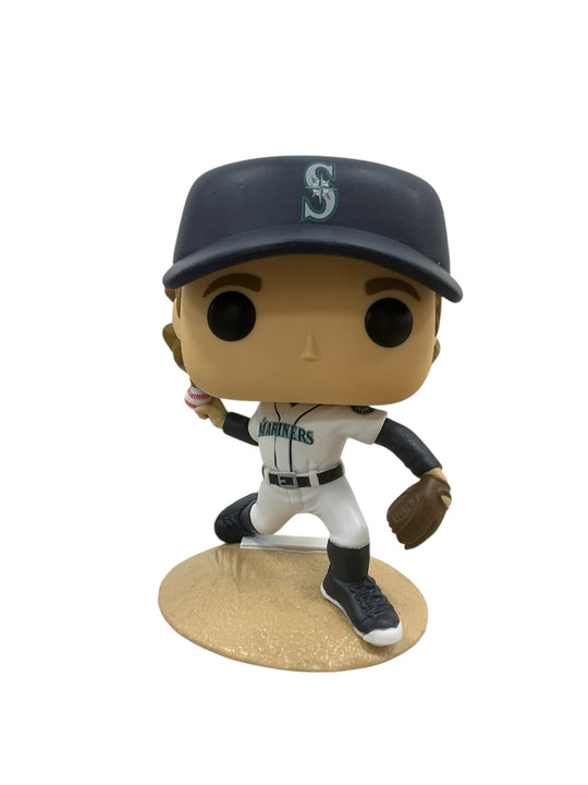 Logan Gilbert (FUNKO)