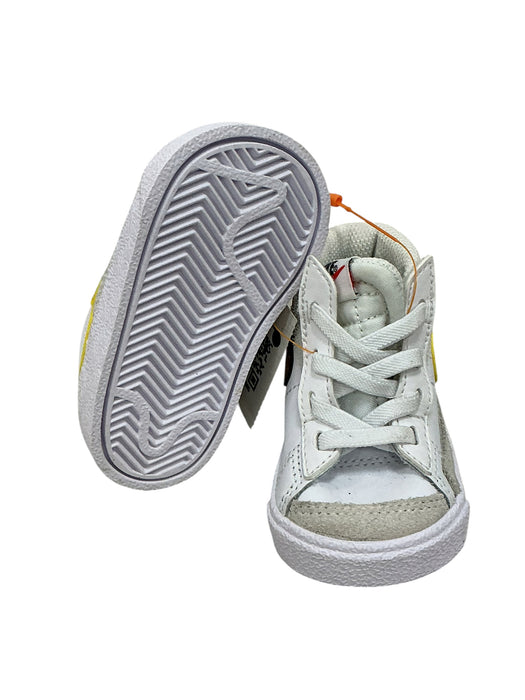 Tenis para bebé 3C (NIKE)