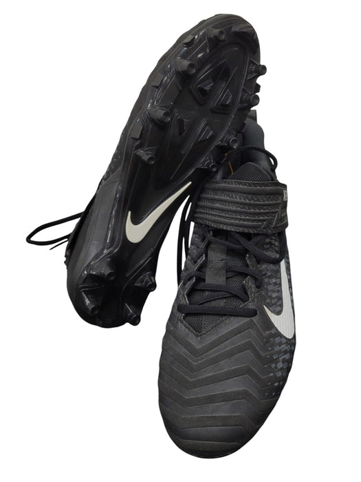 Tacos 9.5 (NIKE)