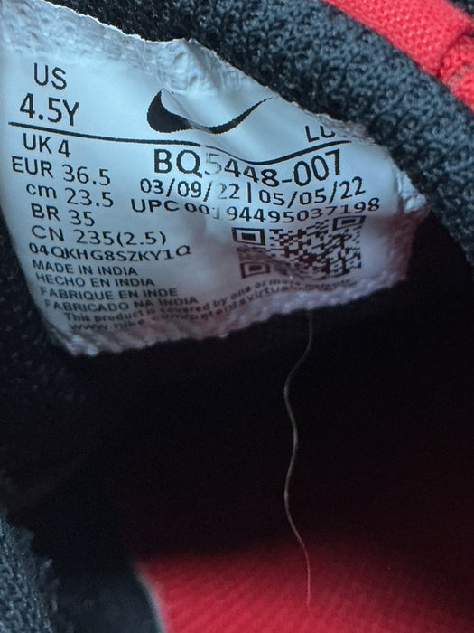 Tenis 4.5Y (NIKE)