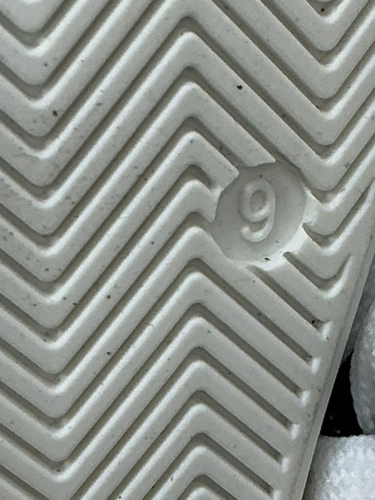 Tenis 9 (ARDENE)