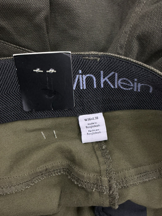 Pantalón 36x30 (CALVIN KLEIN)