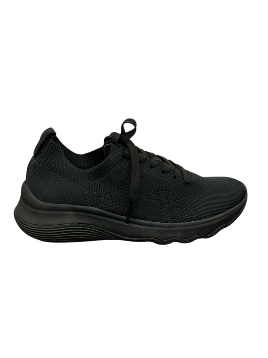Tenis