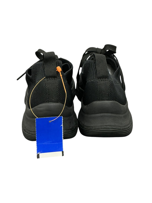 Tenis