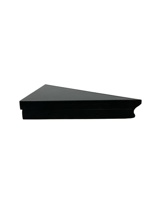 Estante esquinero (THRESHOLD)