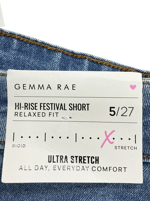 Short 5 (GEMMA RAE)