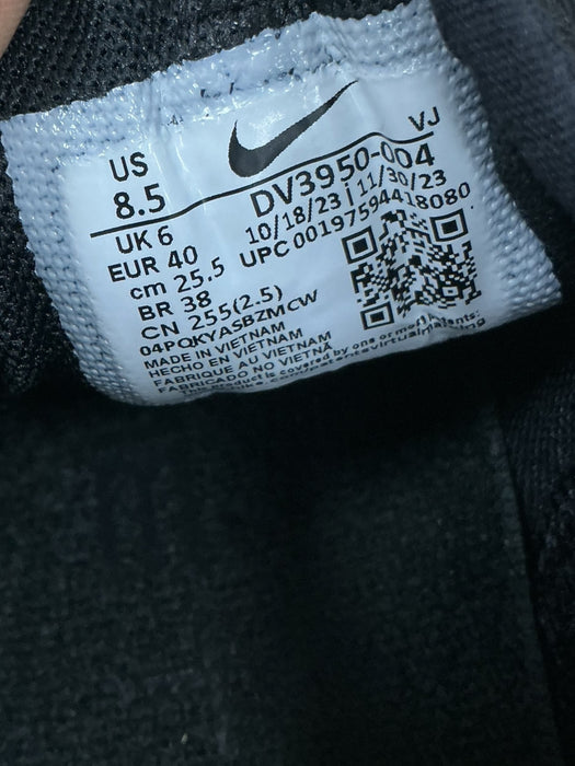 Tenis 8.5 (NIKE)