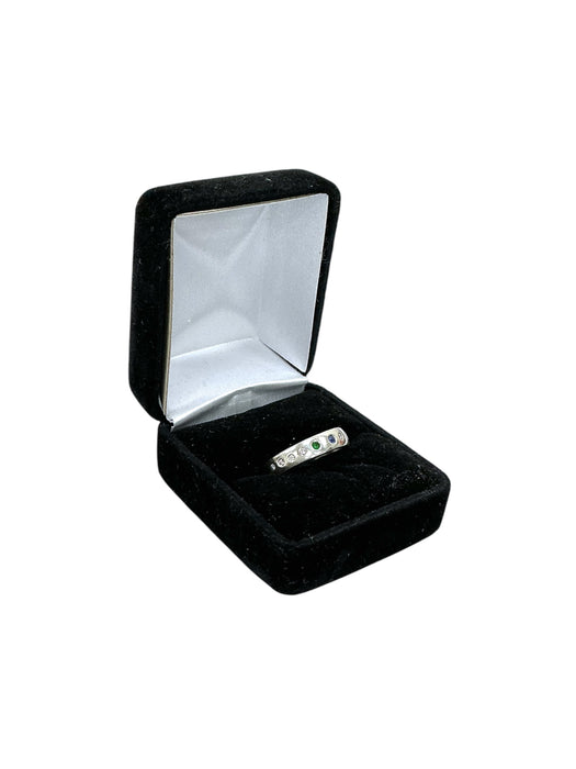 Anillo de plata