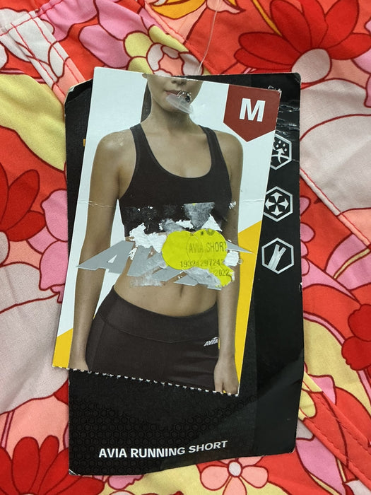 Short M (AVIA)