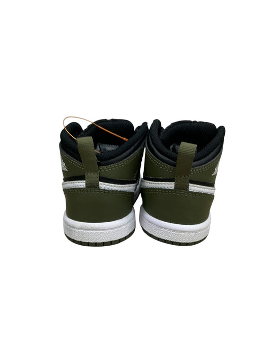 Tenis para niñ@ 7C (JORDAN)