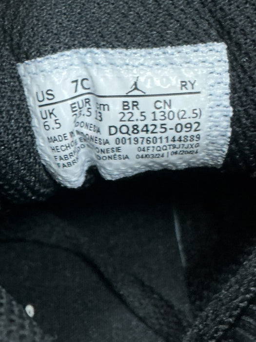Tenis para niñ@ 7C (JORDAN)