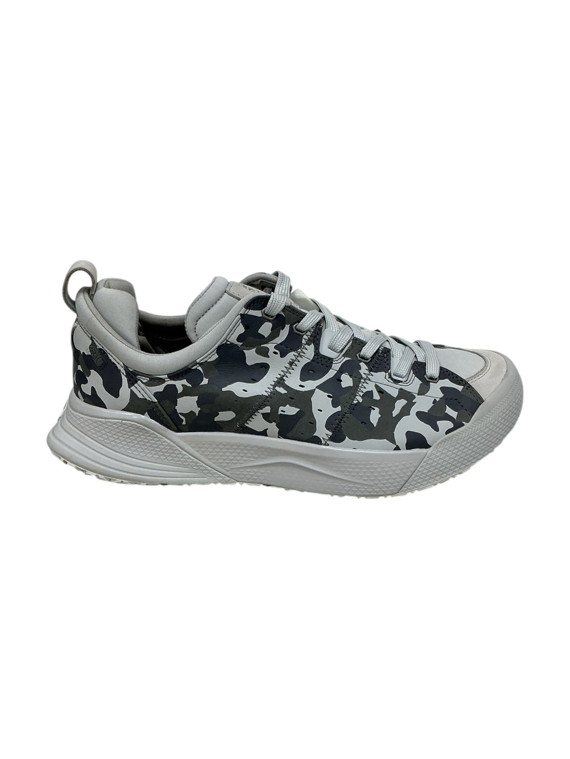 Tenis 11 (DECKERS)